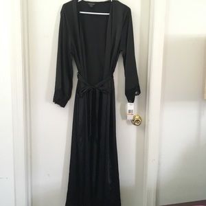 Jones New York Black Robe New With Tags